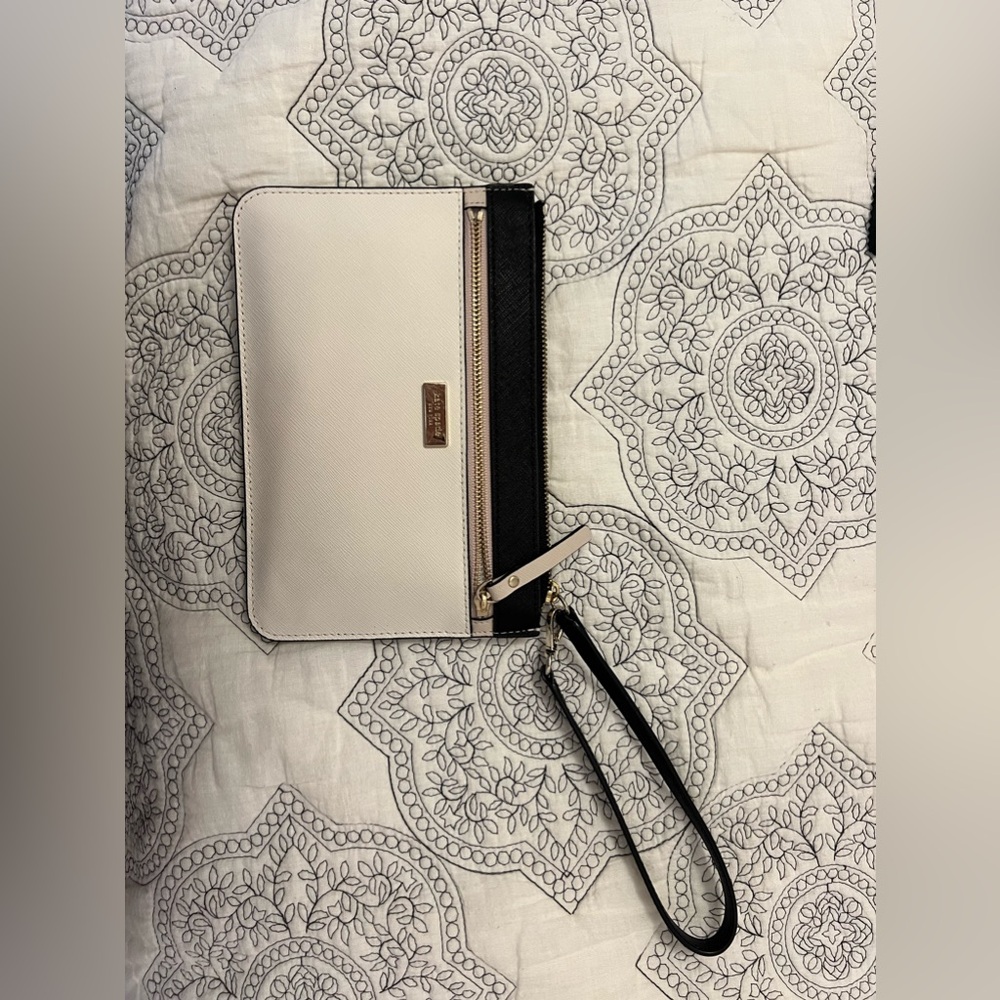Kate Spade Wristlet